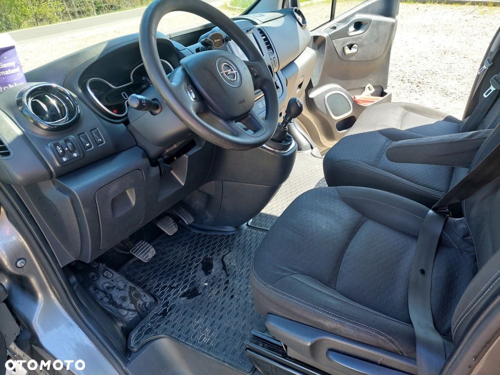 Opel Vivaro - 7