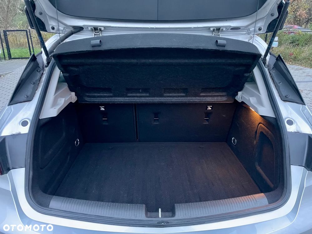 Opel Astra V 1.4 T Enjoy - 12