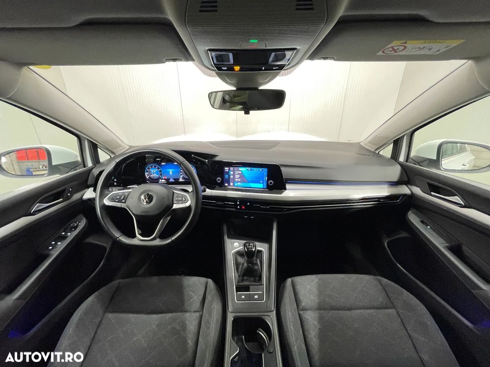 Volkswagen Golf 1.5 TSI ACT Life - 9