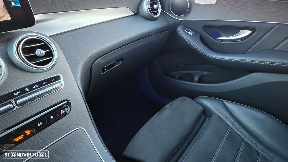 Mercedes-Benz GLC 300 de 4Matic 9G-TRONIC - 24