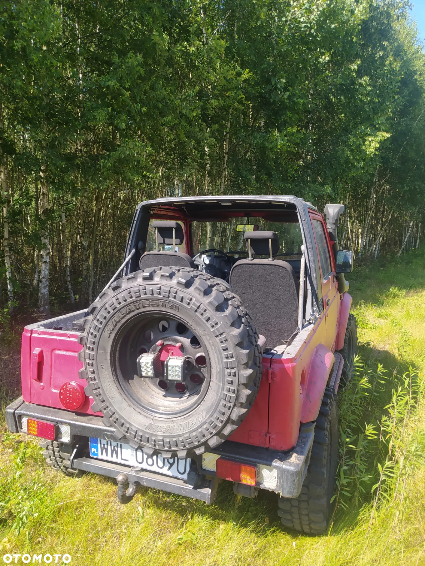 Suzuki Samurai