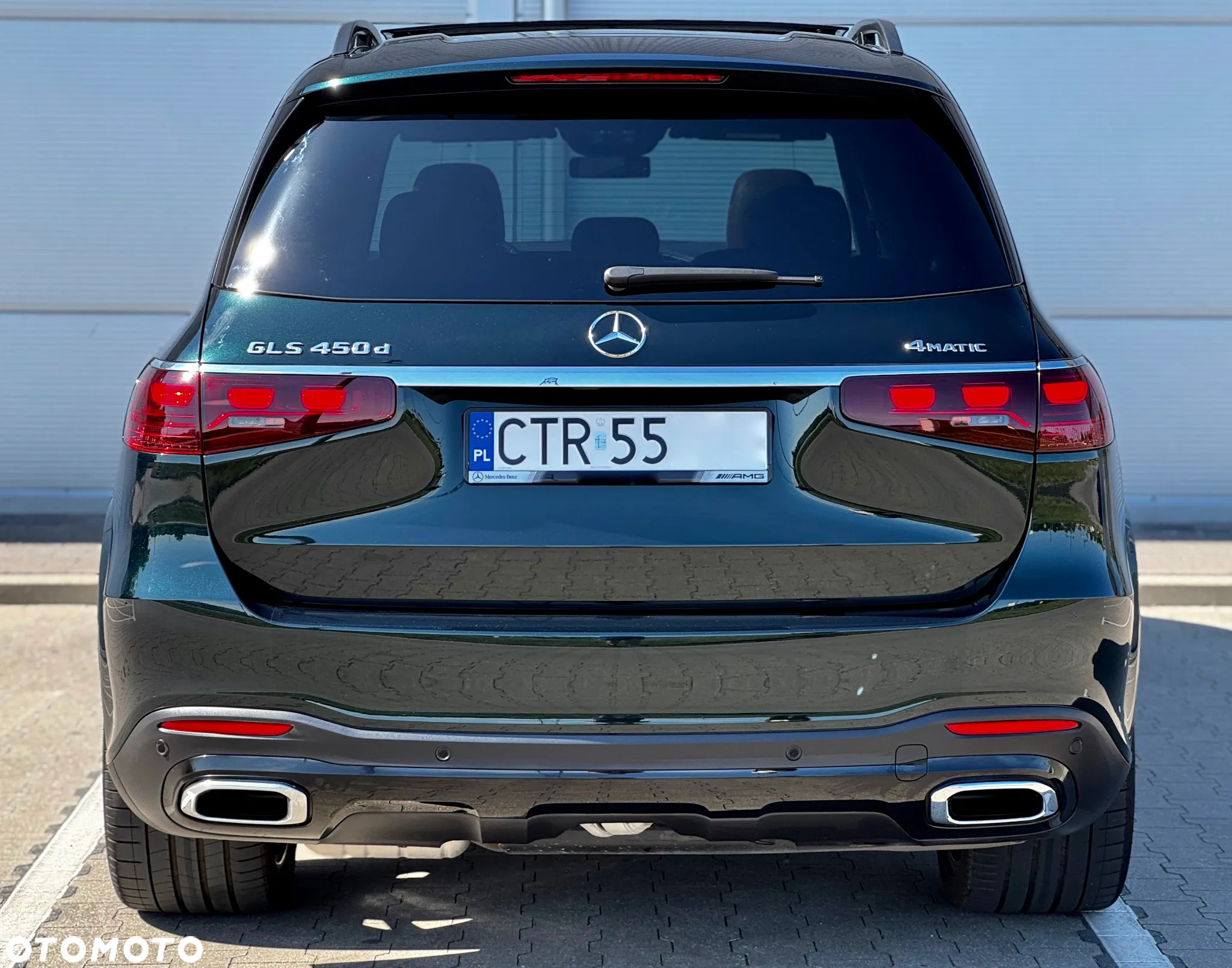 Mercedes-Benz GLS - 11
