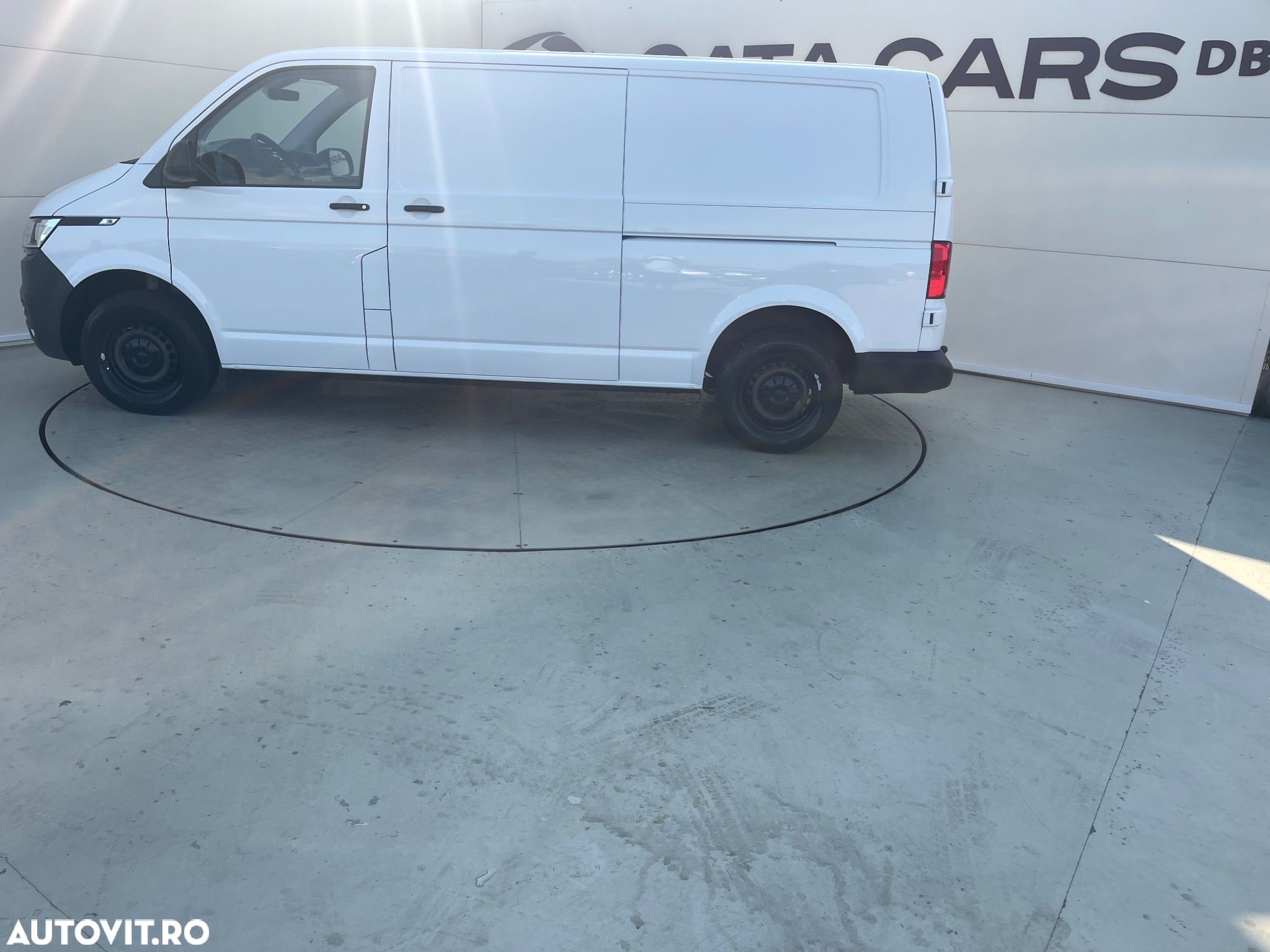 Volkswagen Transporter 2.0TDI LUNG USI SPATE 2CULISANTE - 7