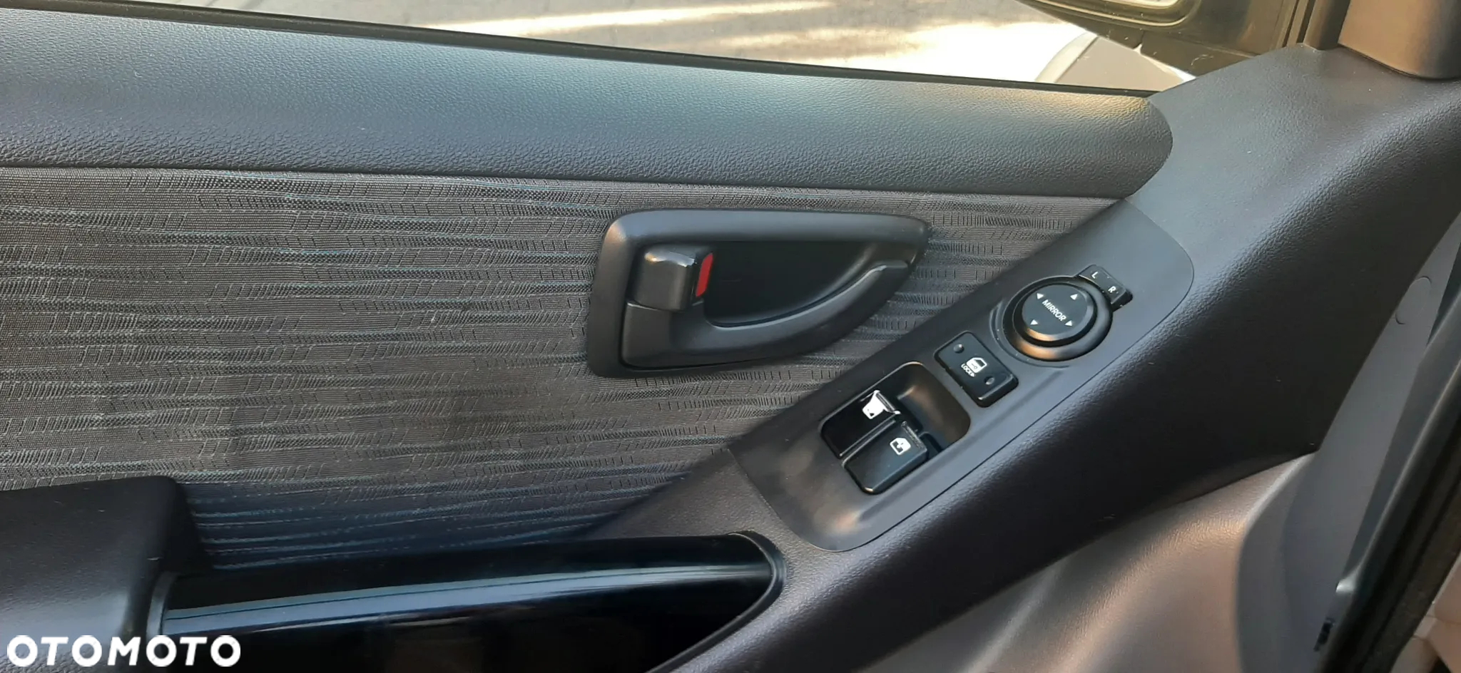 Hyundai H-1 - 13