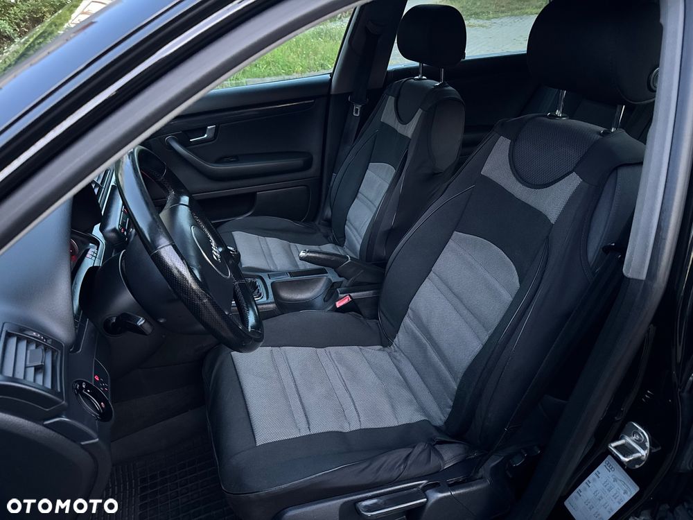 Audi A4 Avant - 25