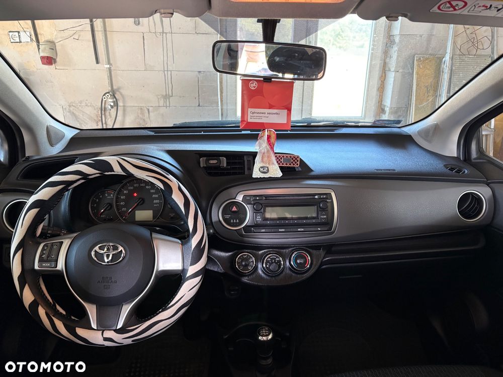 Toyota Yaris 1.4 D-4D Active - 3