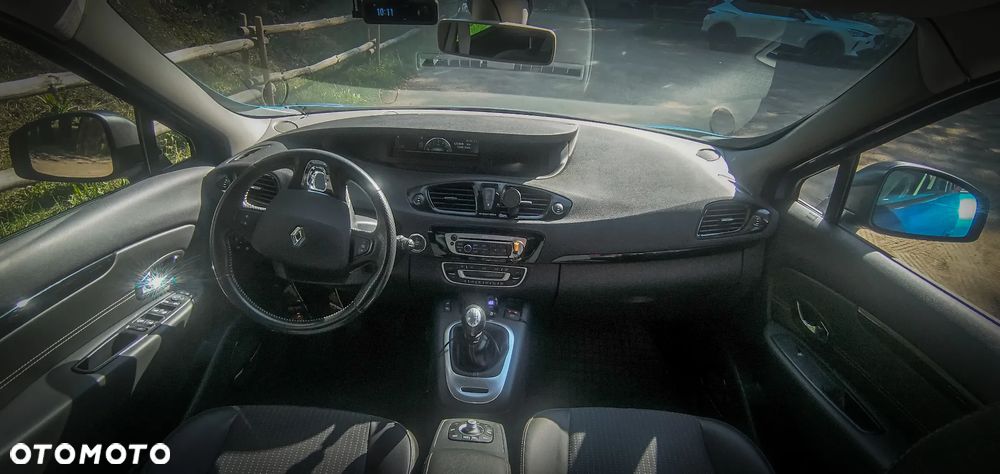 Renault Scenic 1.6 dCi Energy Bose Edition - 6