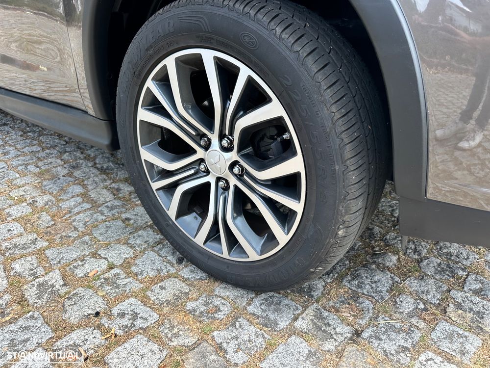 Mitsubishi ASX 1.6 MIVEC Intense - 17