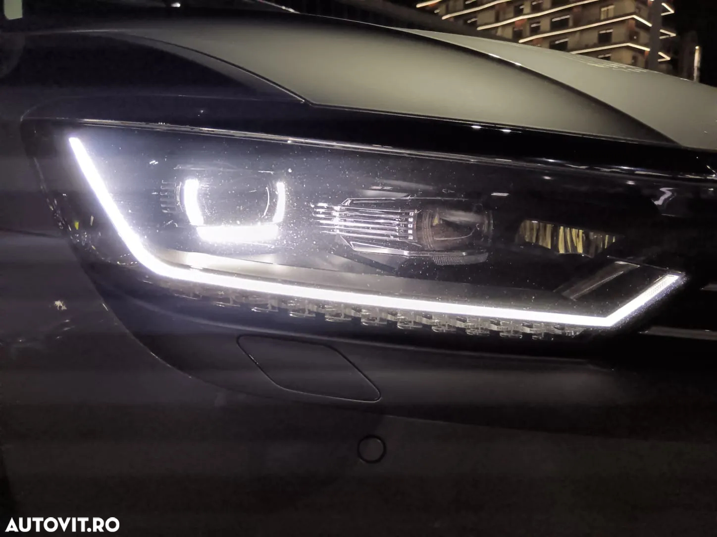 Volkswagen Passat Variant 2.0 TDI DSG Highline - 37