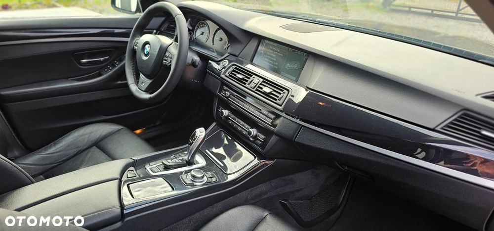 BMW Seria 5 520d Modern Line - 29