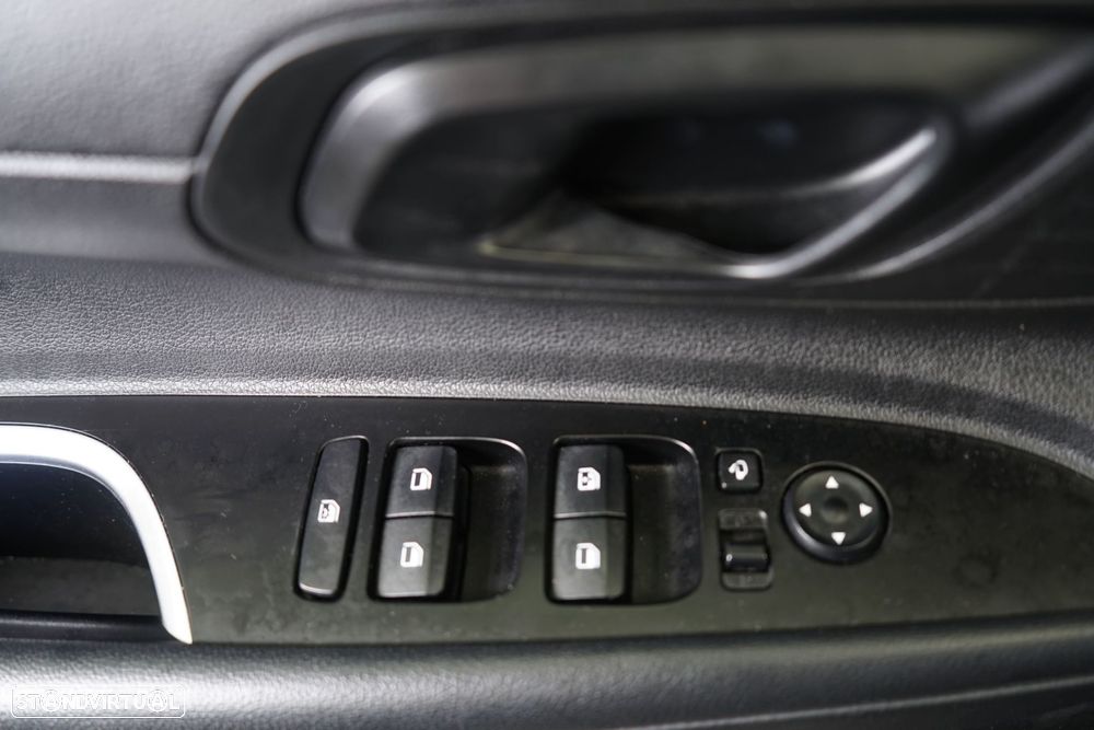 Hyundai Bayon 1.0 T-GDI Connect & Go - 20