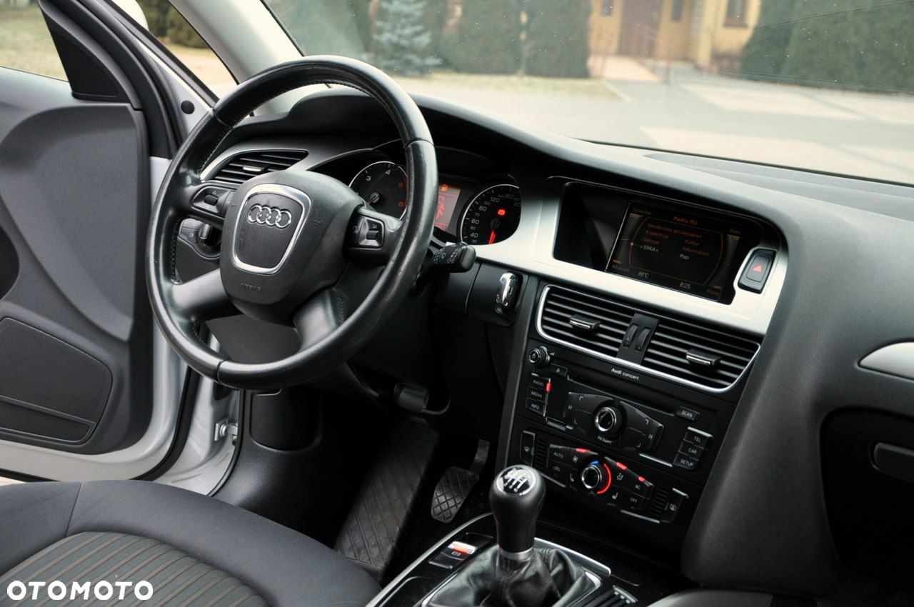 Audi A4 - 25
