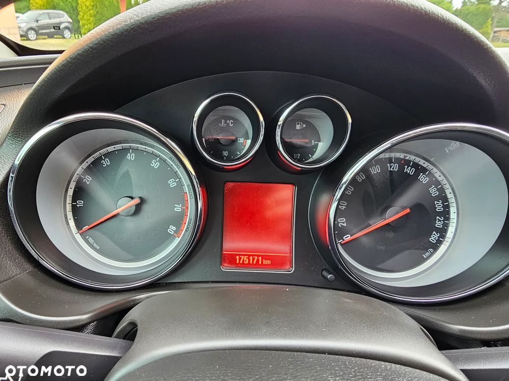 Opel Insignia 1.6 T Sport - 16