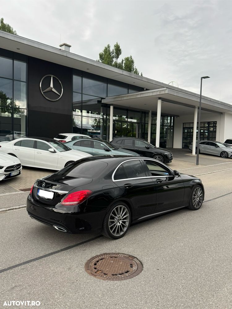 Mercedes-Benz C 220 d T 9G-TRONIC AMG Line - 2