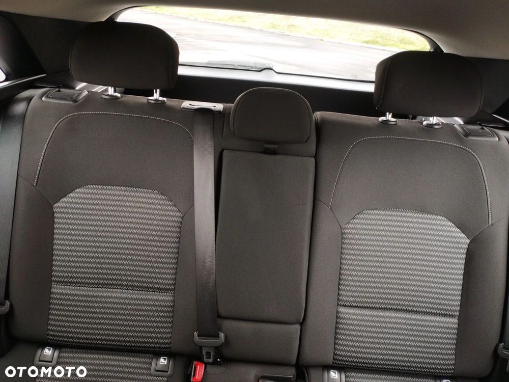 Kia Ceed 1.5 T-GDI M - 16