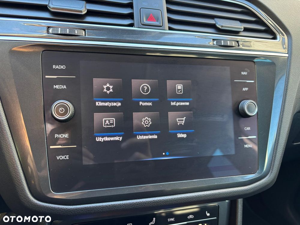 Volkswagen Tiguan 2.0 TDI SCR Elegance DSG - 19