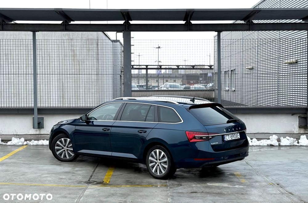 Skoda Superb 2.0 TDI SCR Style DSG - 10