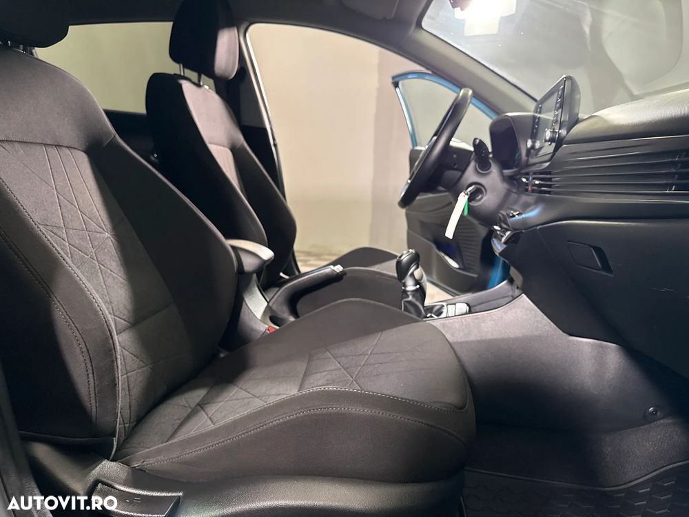 Hyundai Bayon - 12