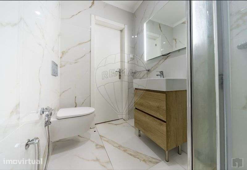 Vendo T2 Amadora - Grande imagem: 5/7