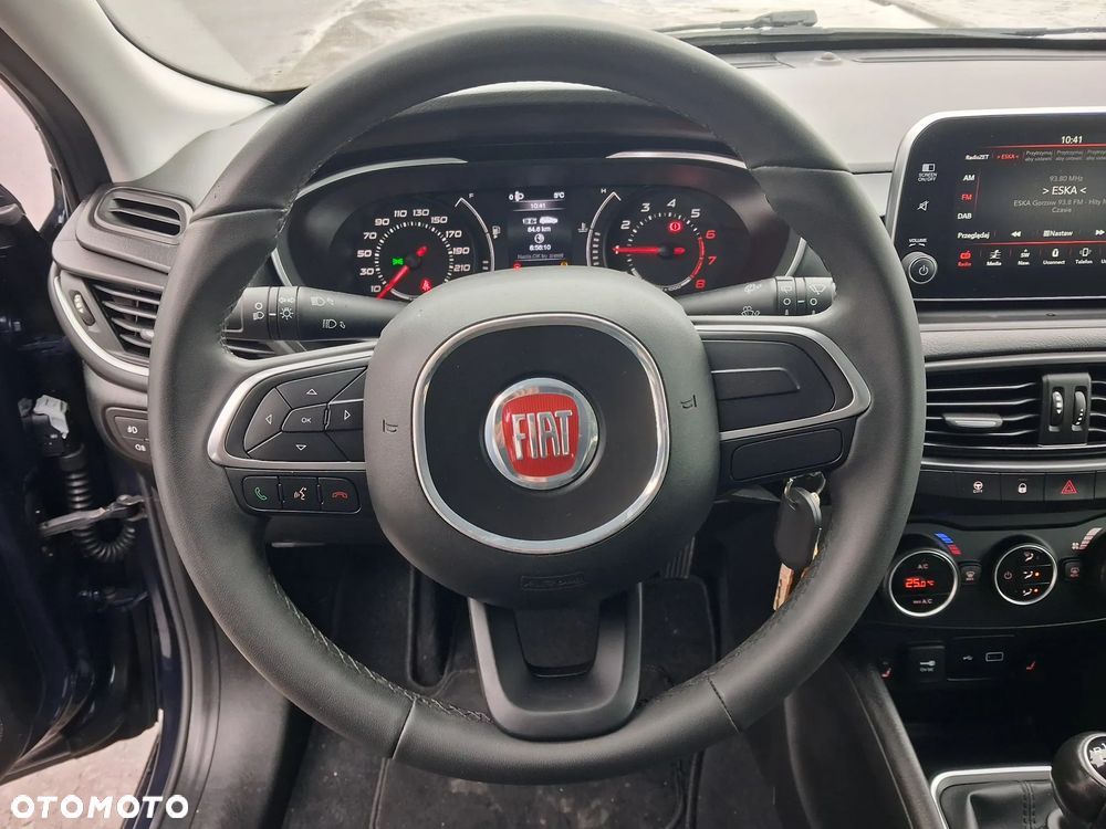 Fiat Tipo 1.4 T-Jet 16v Easy - 14