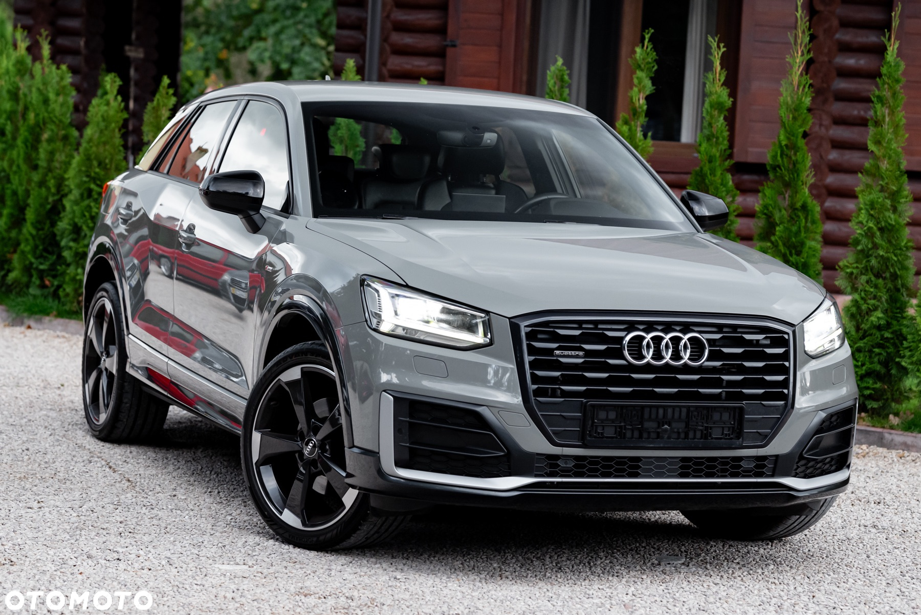 Audi Q2 2.0 TFSI quattro S tronic sport - 4