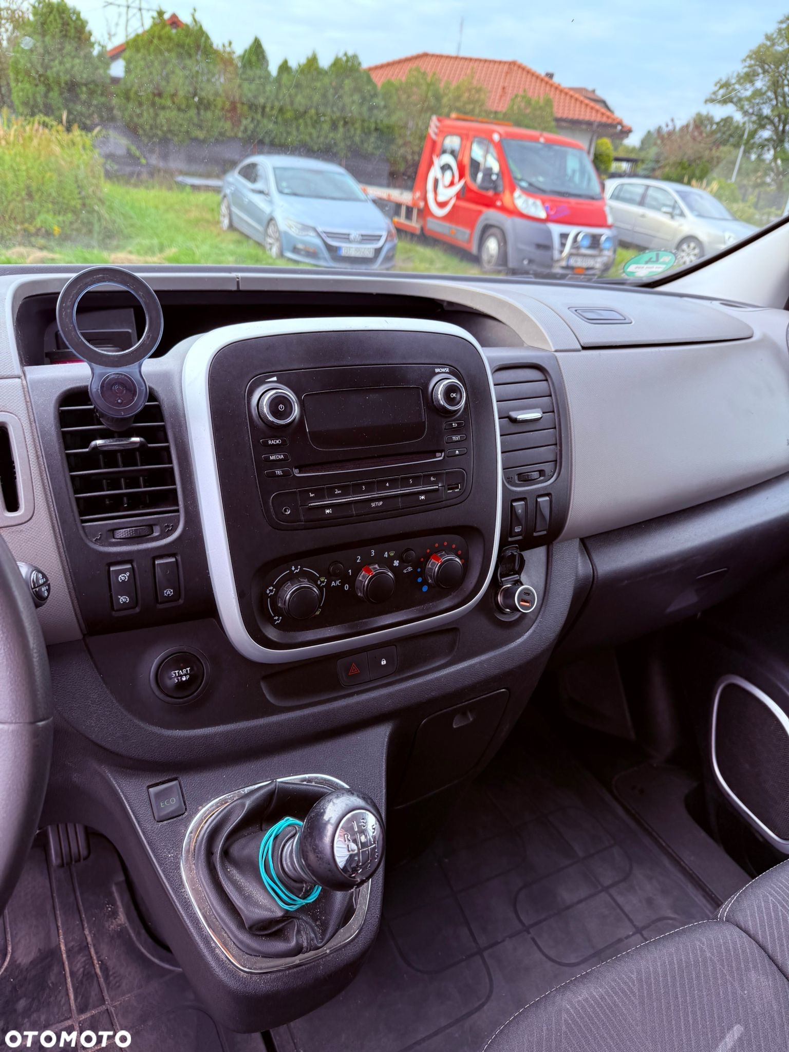 Nissan NV300 - 8