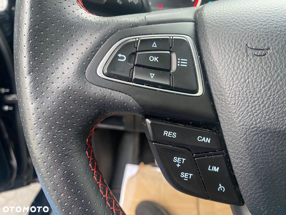 Ford EcoSport 1.0 EcoBoost ST-LINE - 31