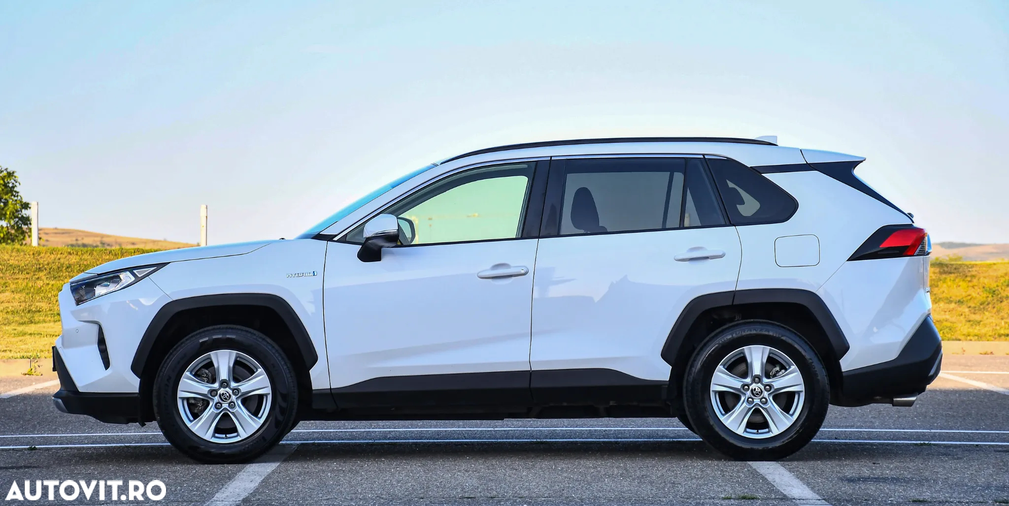 Toyota RAV4 2.5 Hybrid VVT-iE 4x2 Dynamic - 9