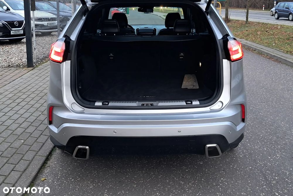 Ford Edge 2.0 TDCi Bi-Turbo 4x4 ST-LINE - 38