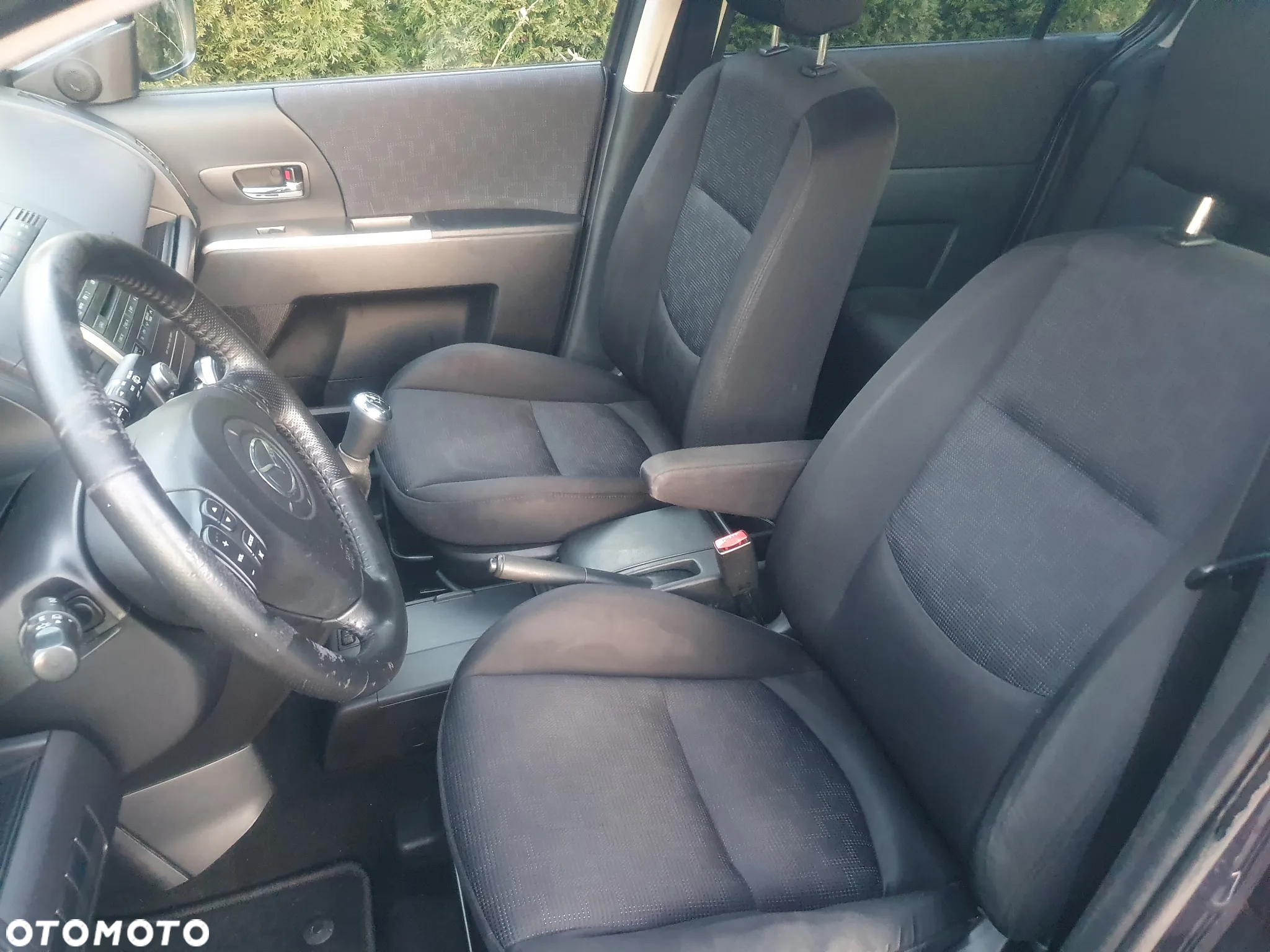 Mazda 5 2.0 Exclusive - 11