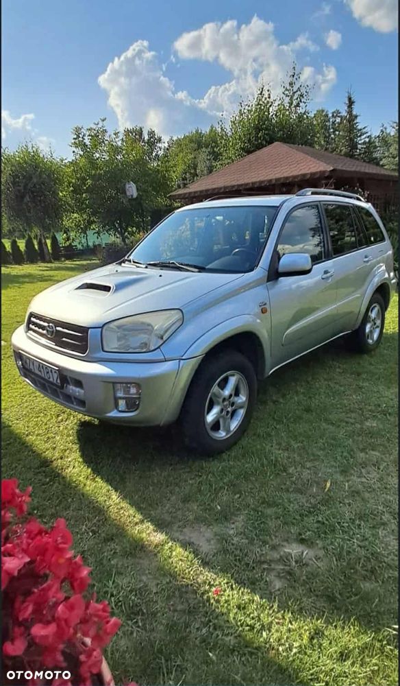 Toyota RAV4 D-4D 4x4 - 7