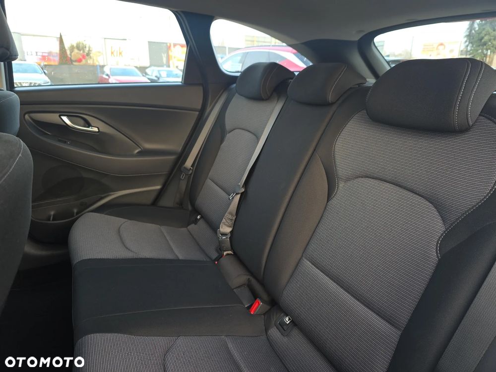 Hyundai i30 1.5 T-GDI 48V Modern - 18