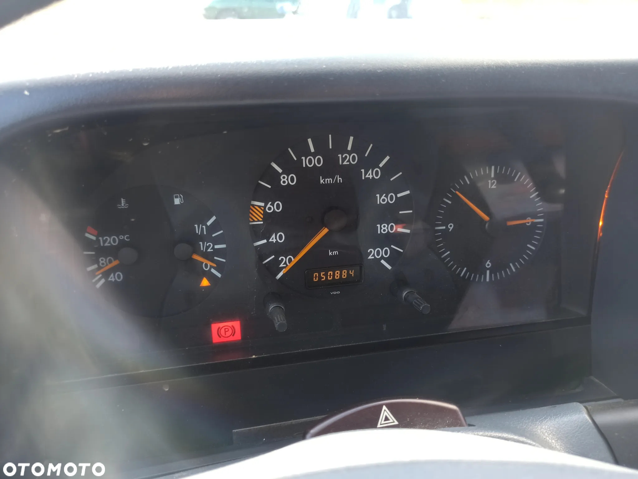 Mercedes-Benz Sprinter - 20