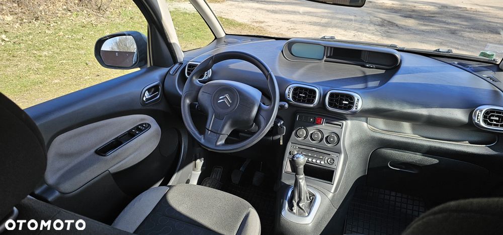 Citroën C3 Picasso 1.4i Attraction - 25