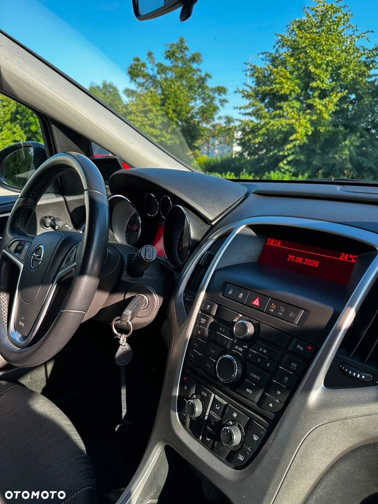 Opel Astra - 12