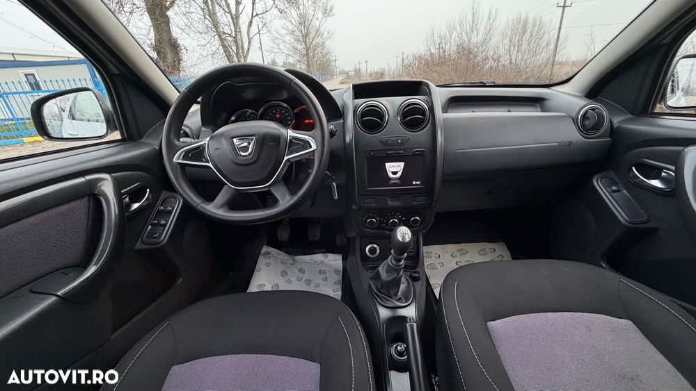 Dacia Duster 1.5 dCi 4x4 Prestige - 9