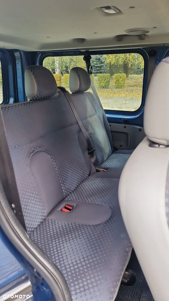 Renault Trafic 2010 photo 5