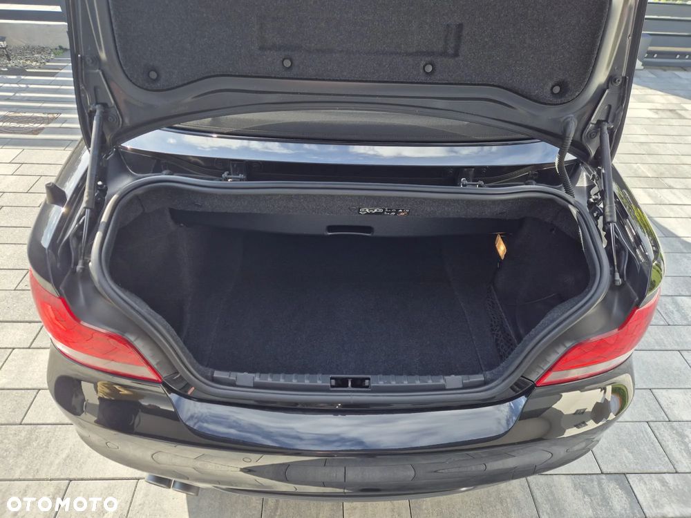BMW Seria 1 125i Coupe - 25