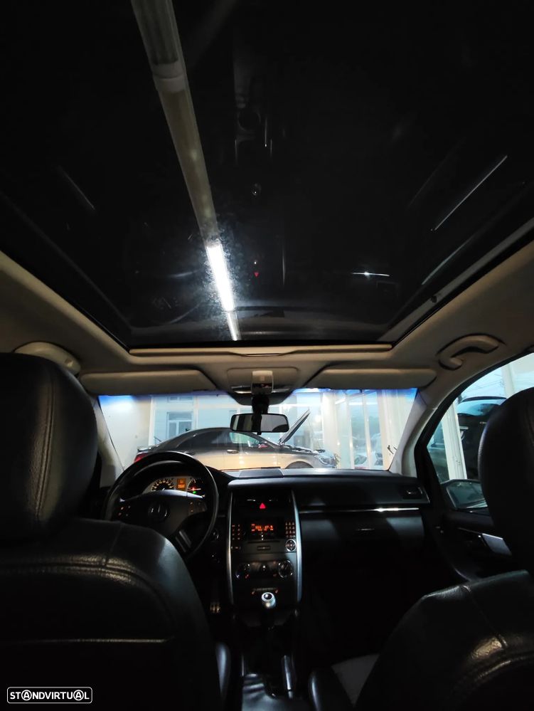 Mercedes-Benz B 200 CDI - 33