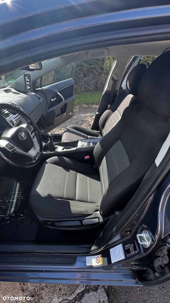 Toyota Avensis - 3