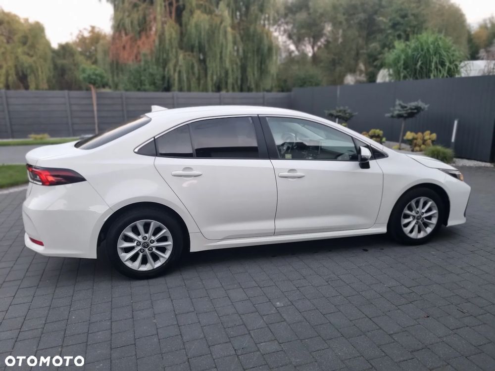 Toyota Corolla 1.8 Hybrid Comfort - 8