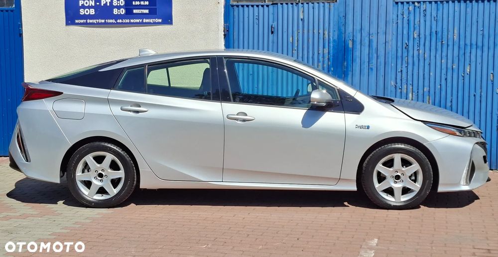 Toyota Prius - 7