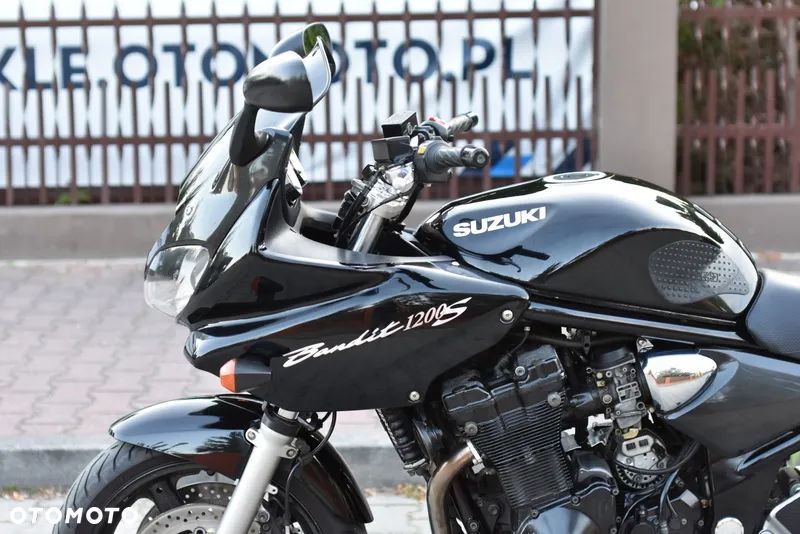 Suzuki Bandit - 27