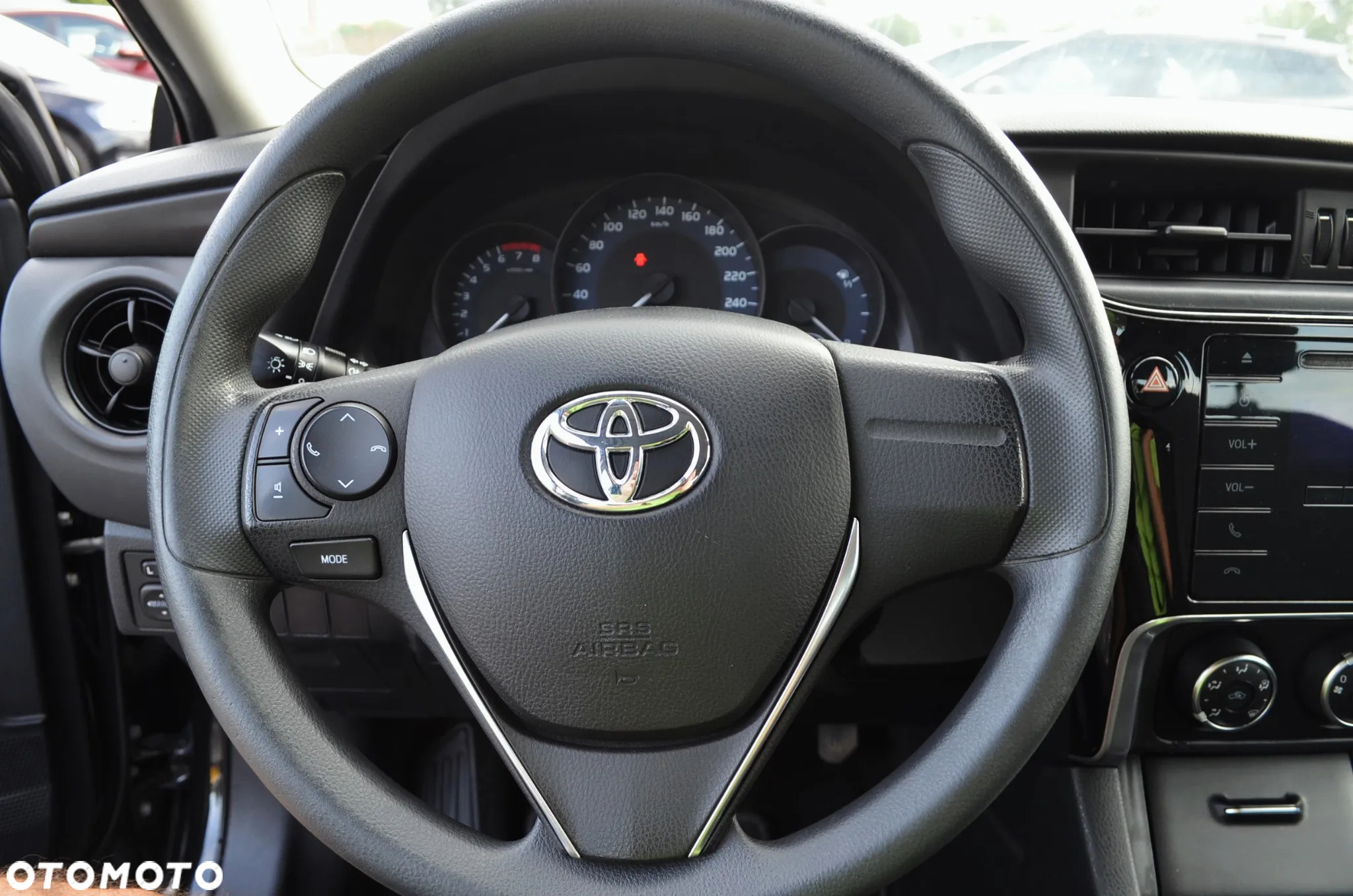Toyota Corolla 1.33 Active - 21