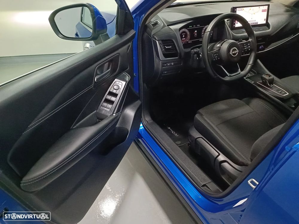 Nissan Qashqai 1.3 DIG-T N-Connecta LED+SKY Xtronic - 15