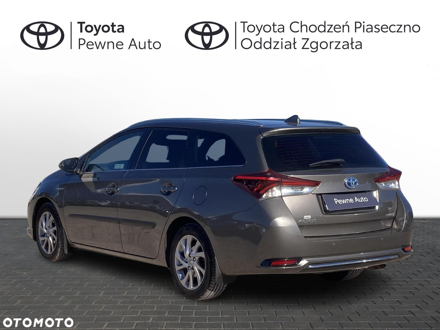 Toyota Auris Hybrid 135 Premium - 3