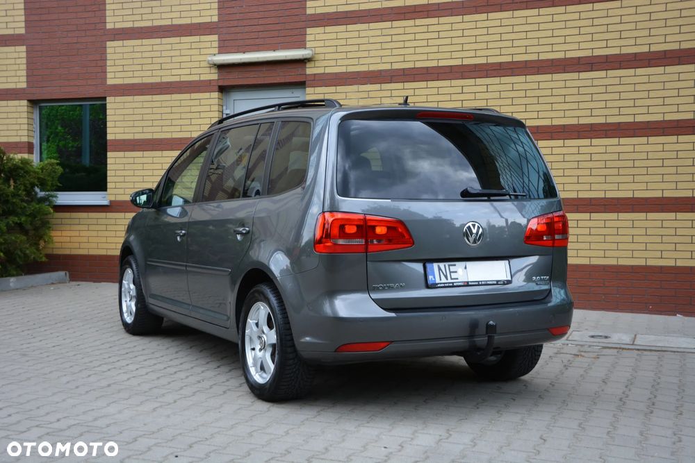 Volkswagen Touran 2.0 TDI DPF BlueMotion Technology Highline - 5