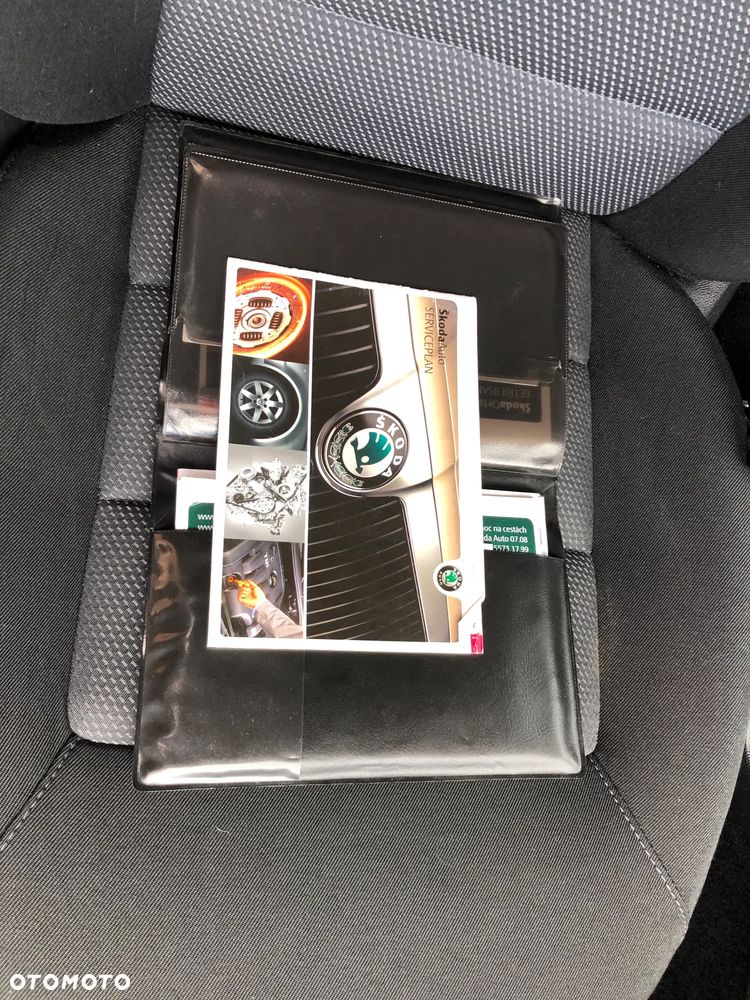 Skoda Octavia 1.8 TSI Ambition - 35