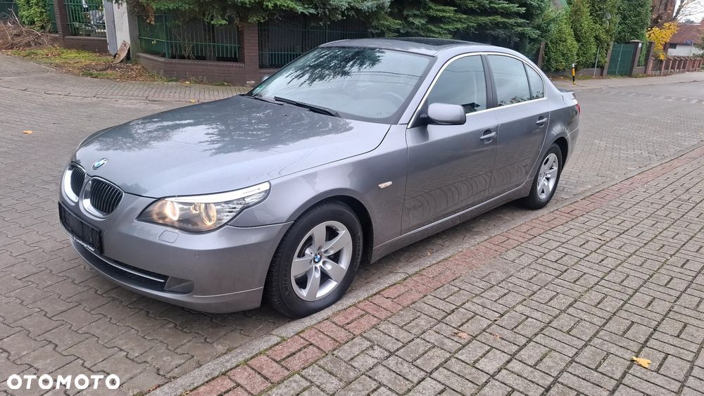 BMW Seria 5 525i - 1