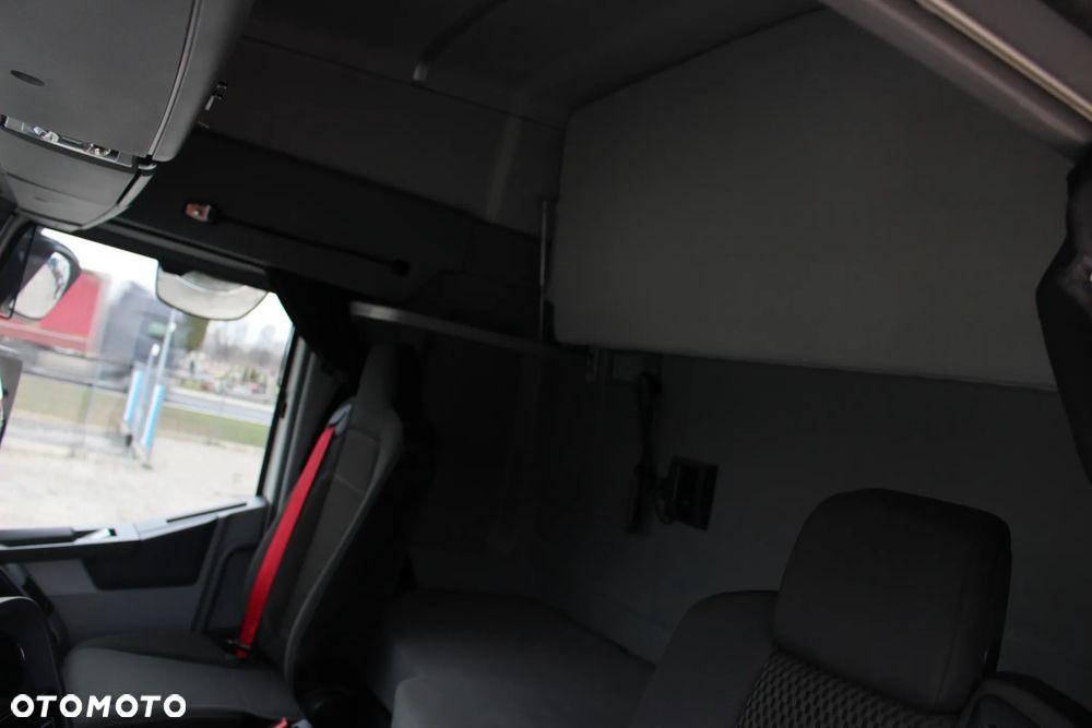 Renault T440 *13L* / 6- NOWYCH OPON/ VIN MD /KLIMA POSTOJOWA / GPS /PEŁNY SPOILER /ACC / BL.MOSTU / Euro 6 /*SERWIS FR*/ STAN IDEALNY / - 25